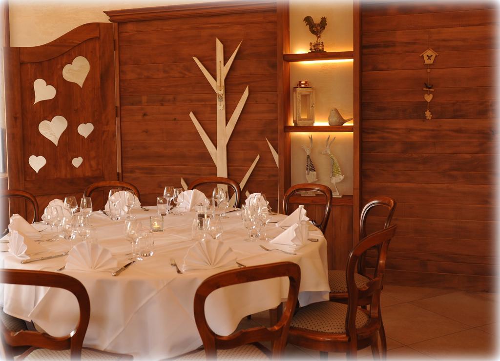 Restaurant A L'Aigle Ξενοδοχείο Wimmenau Εξωτερικό φωτογραφία